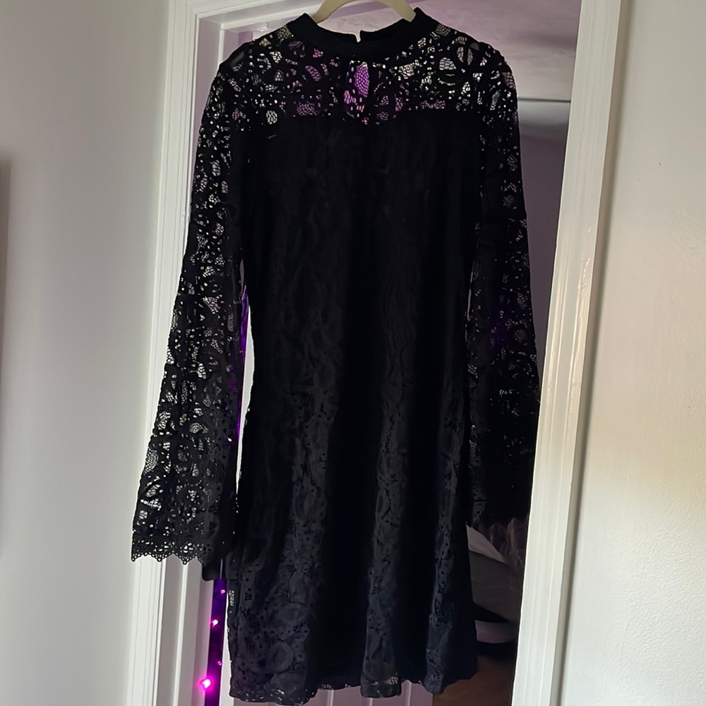 Black Long Sleeve Lace Dress